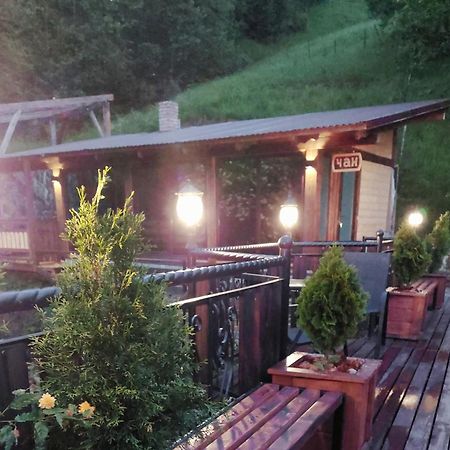 Коло Гір Kolochava Exterior foto