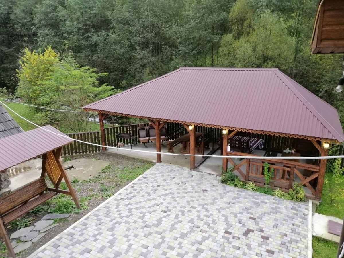 Коло Гір Kolochava Exterior foto
