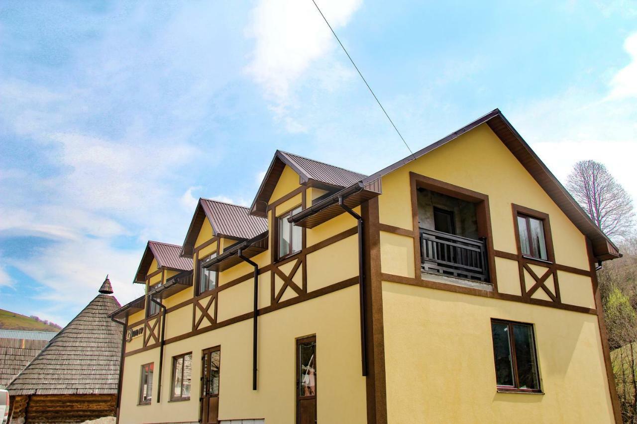 Коло Гір Kolochava Exterior foto