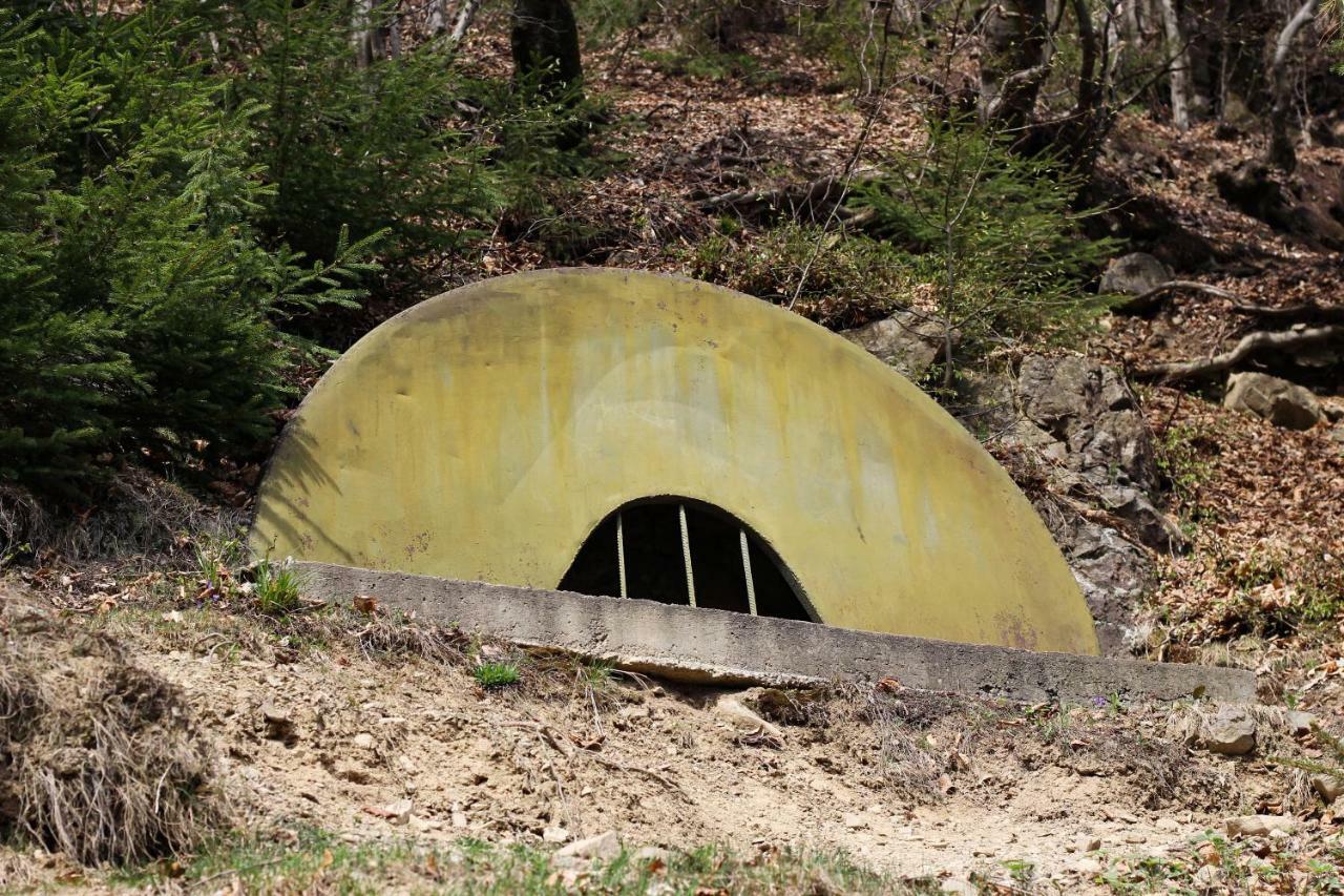 Коло Гір Kolochava Exterior foto